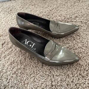 AGL Pointed Toe Heels Pumps Metallic Pewter Gunmetal Gray size 39.5 / 9